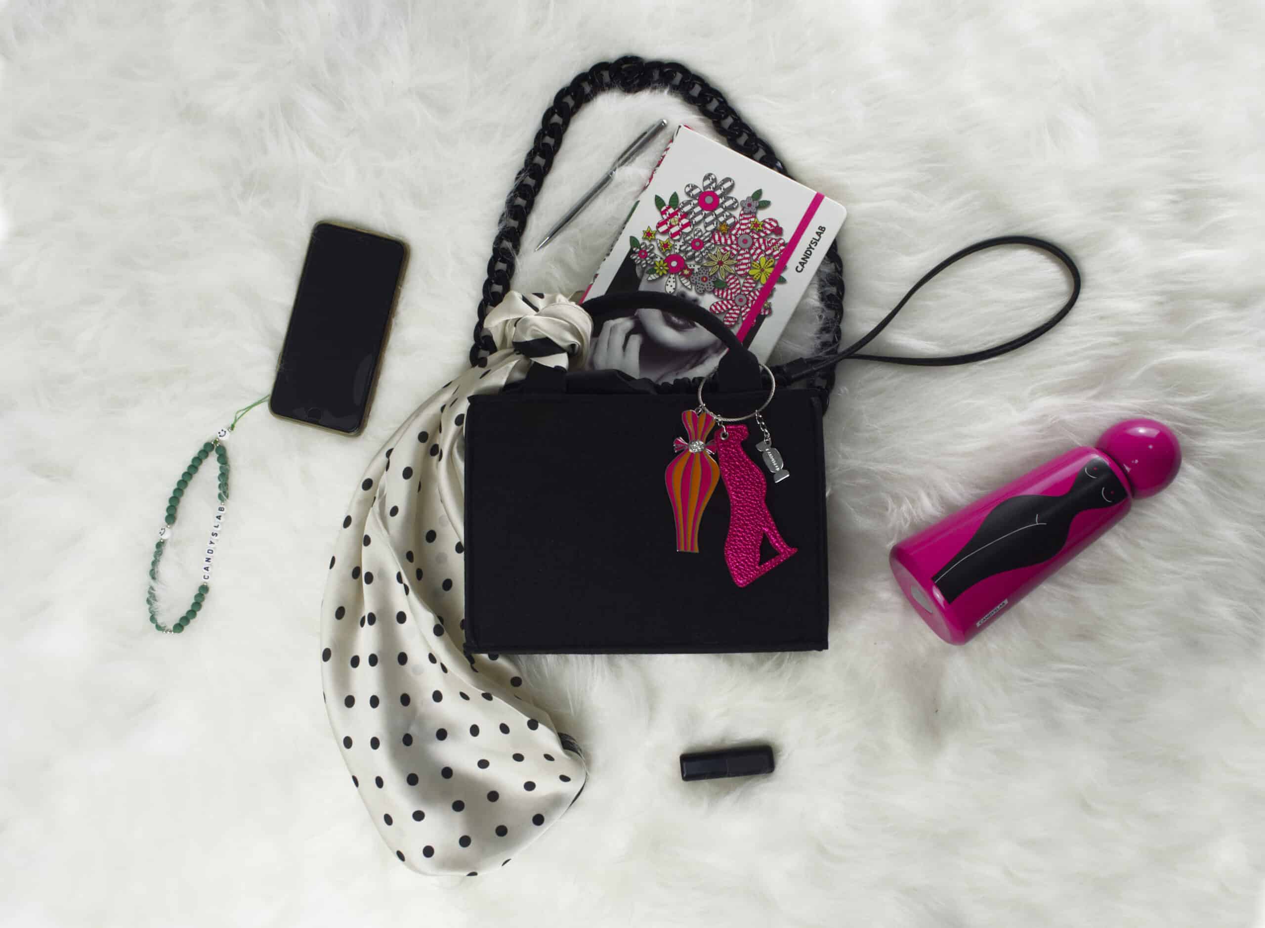 Borsa Feltro Piccola Nera Charm Tracolla Borraccia