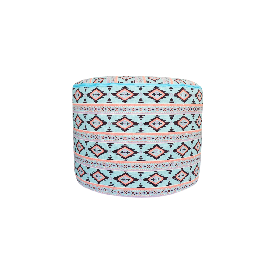 Pouf Geometrico Azzurro Fronte Pouf rotondo sfoderabile con cerniera e manico con pattern CANDYSLAB Tribale - immagine 1